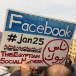 Facebook ayrıca kendini bu noktada büyük politik bir güç olarak da ilişkilendirdi
