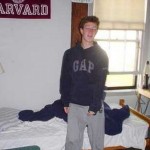Zuckerberg 2004 yılında Harvard’ı bıraktı