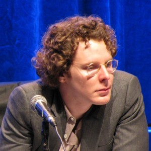 2004’ün ortalarında Zuckerberg Napster kurucu ortağı Sean Parker’ı şiketin ilk başkanı olarak işe aldı.