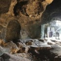 Kanal İstanbul'un güzergahının değişmesindeki en büyük etkenlerden biri Başakşehir'de yer alan Yarımburgaz Mağaraları oldu.