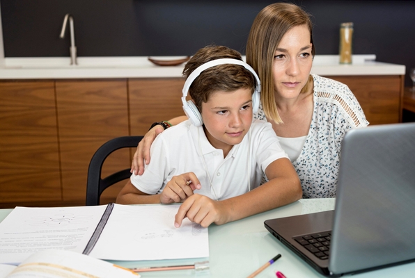 Türkiye’de en çok EBA, dolar ve koronavirüs arandı