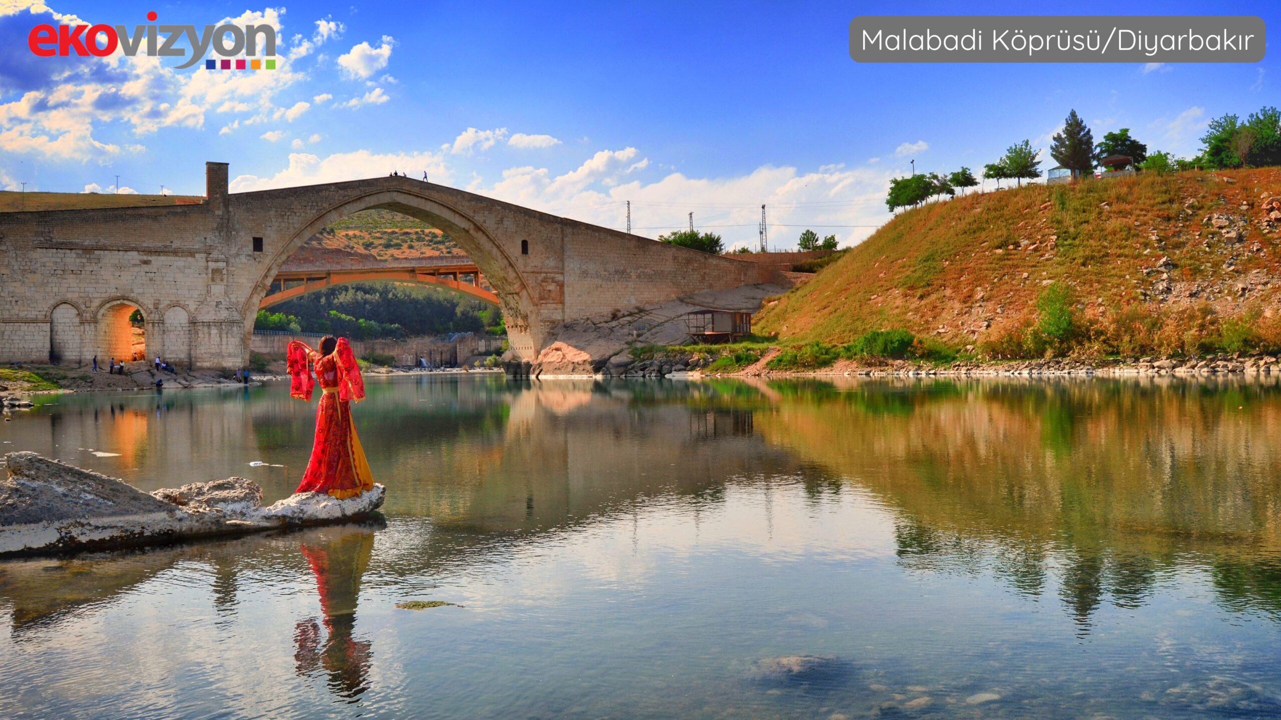 Diyarbakır Büyükşehir Belediyesi ulaşımı ‘Yapay Zeka’ ile dönüştürüyor https://www.ekovizyon.com.tr/diyarbakir-buyuksehir-belediyesi-ulasimi-yapay-zeka-ile-donusturuyor/