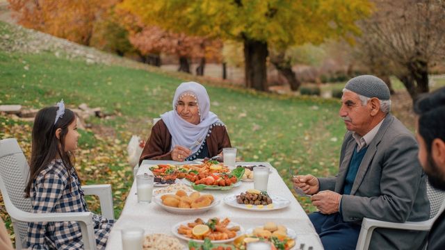 Takvim 'bayram' dediyse de: Bayramların eski tadı kaldı mı sahiden?