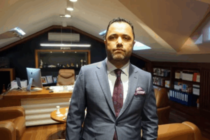 Avukat Rezan Epözdemir gözaltına alındı