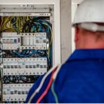 Elektrikte yeni tarife: 750 lirayı geçenler iki katını ödeyecek!