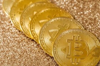 ABD İran'a saldırdı, Bitcoin %3 düştü