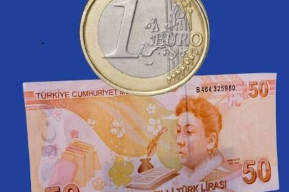 Euro, Merkez Bankası kararının ardından ilk kez 50 TL’yi geçti