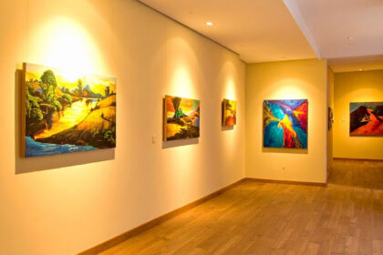 Krizdeki galericiye eski eşi sahip çıktı
