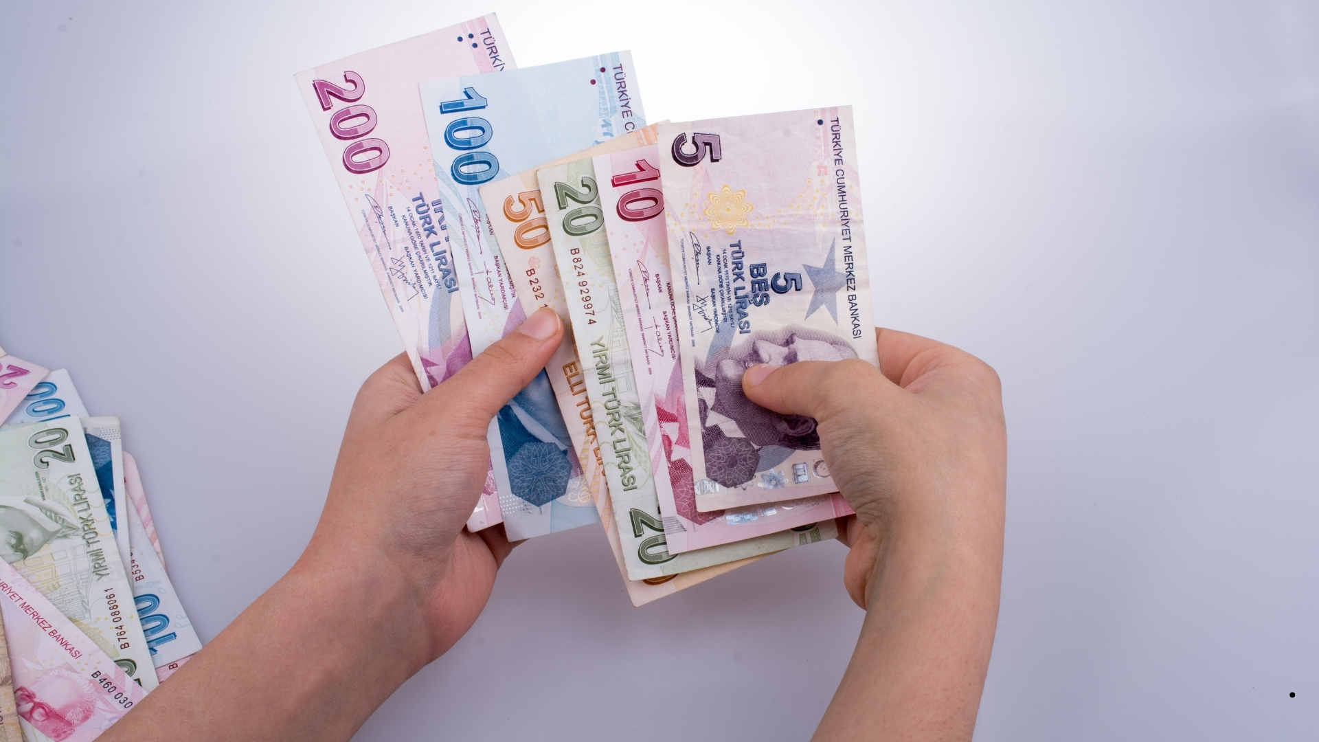 400 bin lira üstü transferde açıklama mecburiyeti