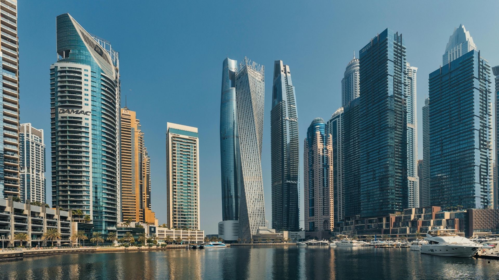 Füzeler Dubai emlak piyasasını yerle bir etti