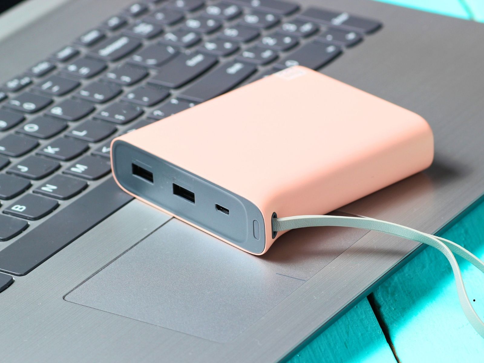 Uçak seyahatinde powerbank kullanımı yasaklandı
