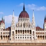 Macaristan’da Orban kaybetti, Magyar kazandı