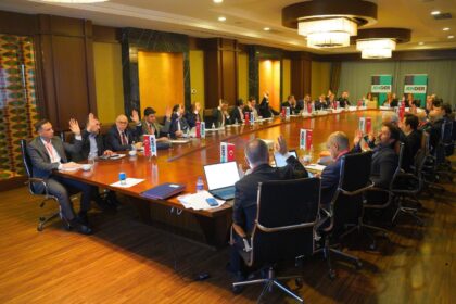 JENDER'de Burak Başeğmezler güven tazeledi