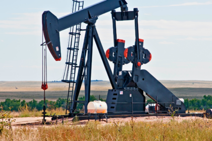 Brent petrol 114 dolar