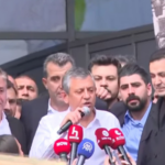 Özgür Özel CHP Genel Merkezi'ni terk etti