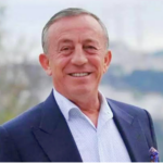 Ev satamadı, hissesini sattı: 1.4 milyarı cebe attı!