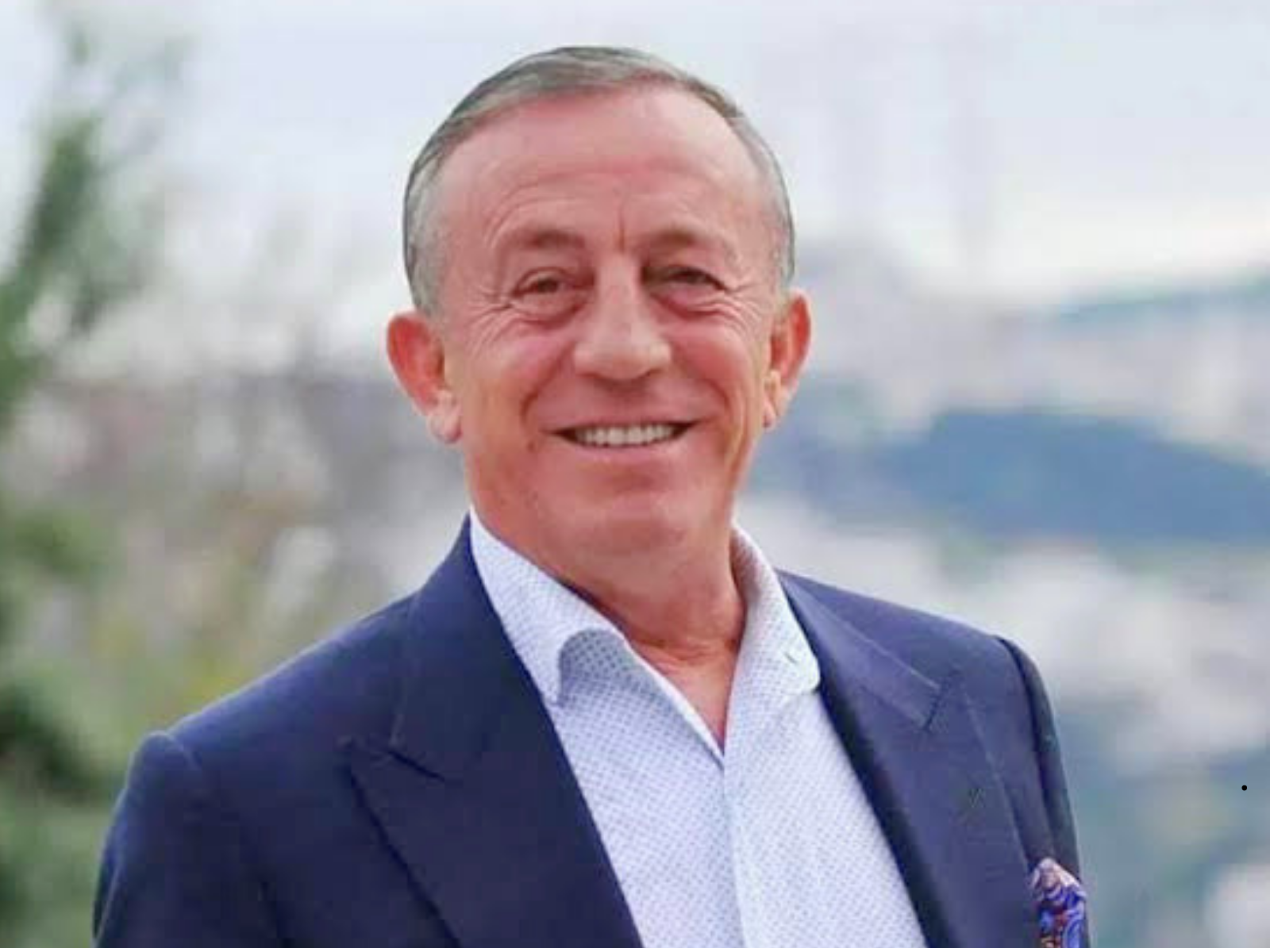 Ev satamadı, hissesini sattı: 1.4 milyarı cebe attı!