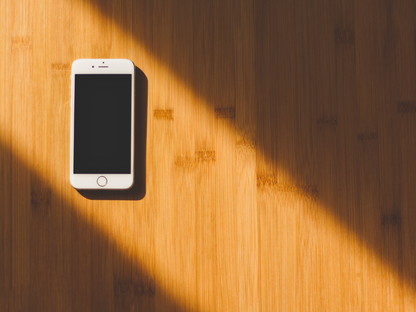 Sıcaklarda telefon performansını korumanın 10 yolu